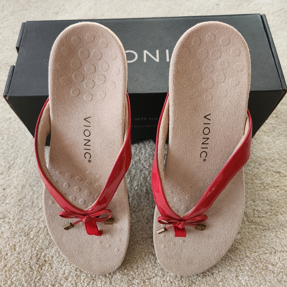 Vionic Bella Sandals Red Patent 9 1/2 M